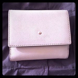 Kate spade Cameron street tavi bifold Wallet beige